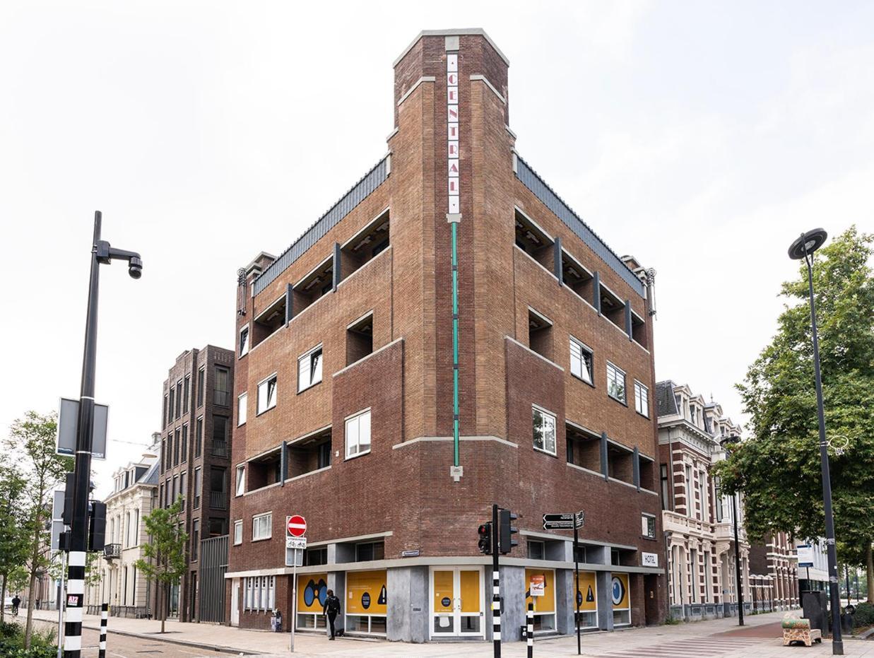 New Home, Kitchen & Bathroom Center * Tilburg